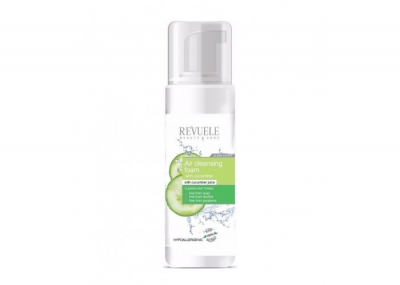 Пенка для умывания с огуречным соком Revuele Air Soft Cleansing Foam Cucumber Juice